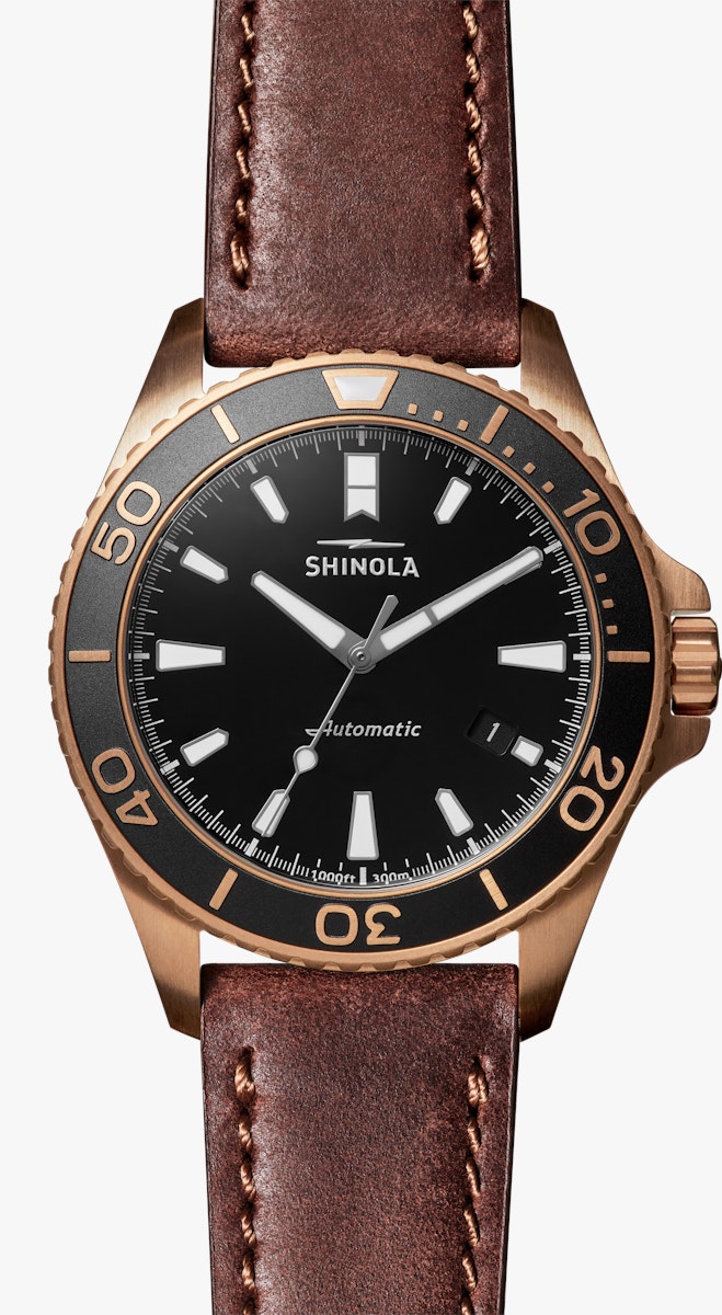 https://shinola-m2.imgix.net/images/Products/20161956-sdt-006456809/S0120161956_F2_V1_MAIN_01.png?h=1200&w=1200&bg=f7f7f7&q=80&auto=format,compress&fit=fillmax