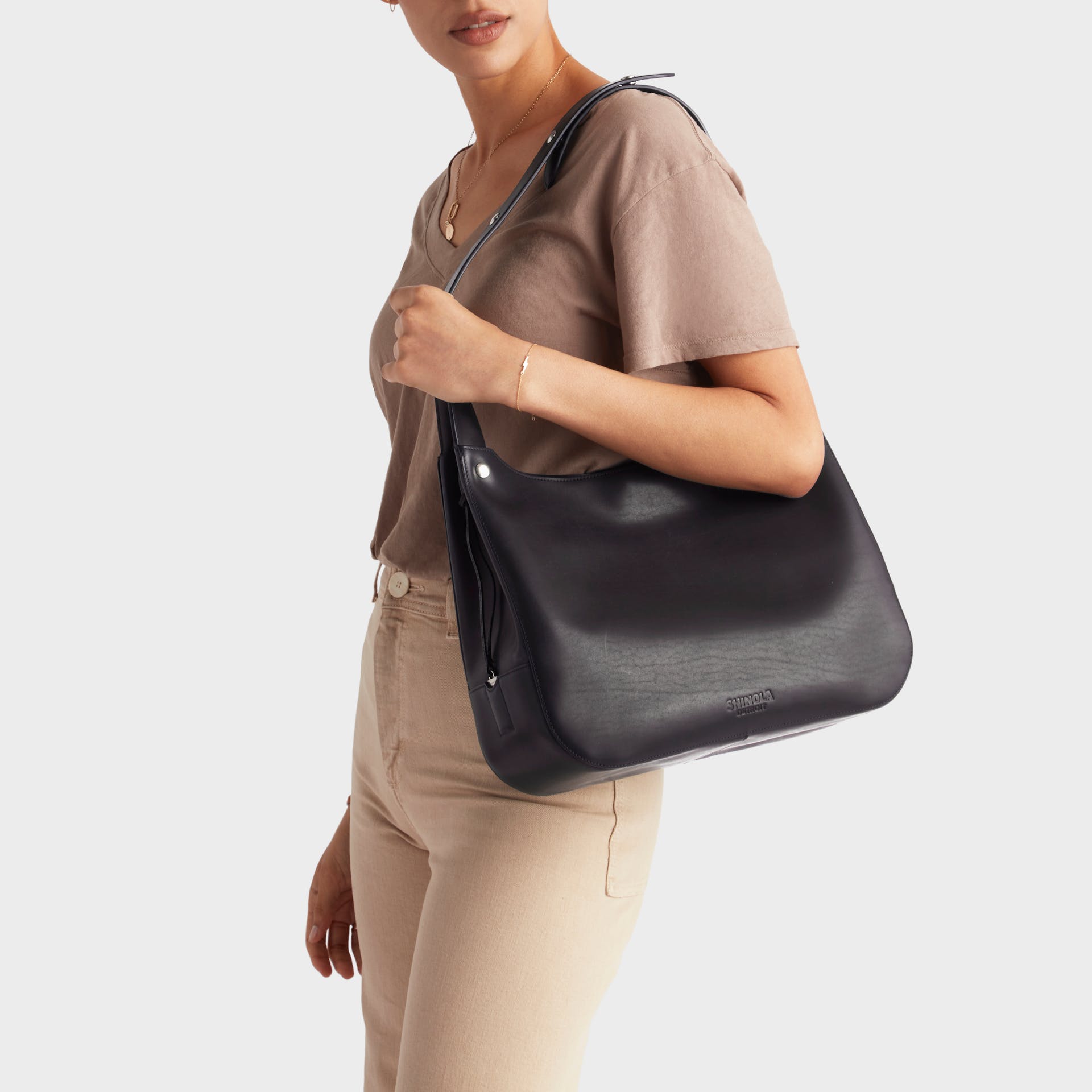 The Snap Shoulder Bag Natural Leather Shinola