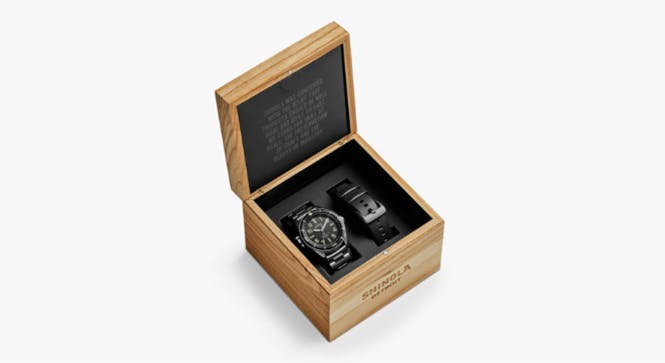 Picture of the cherry wood Shinola watch box
